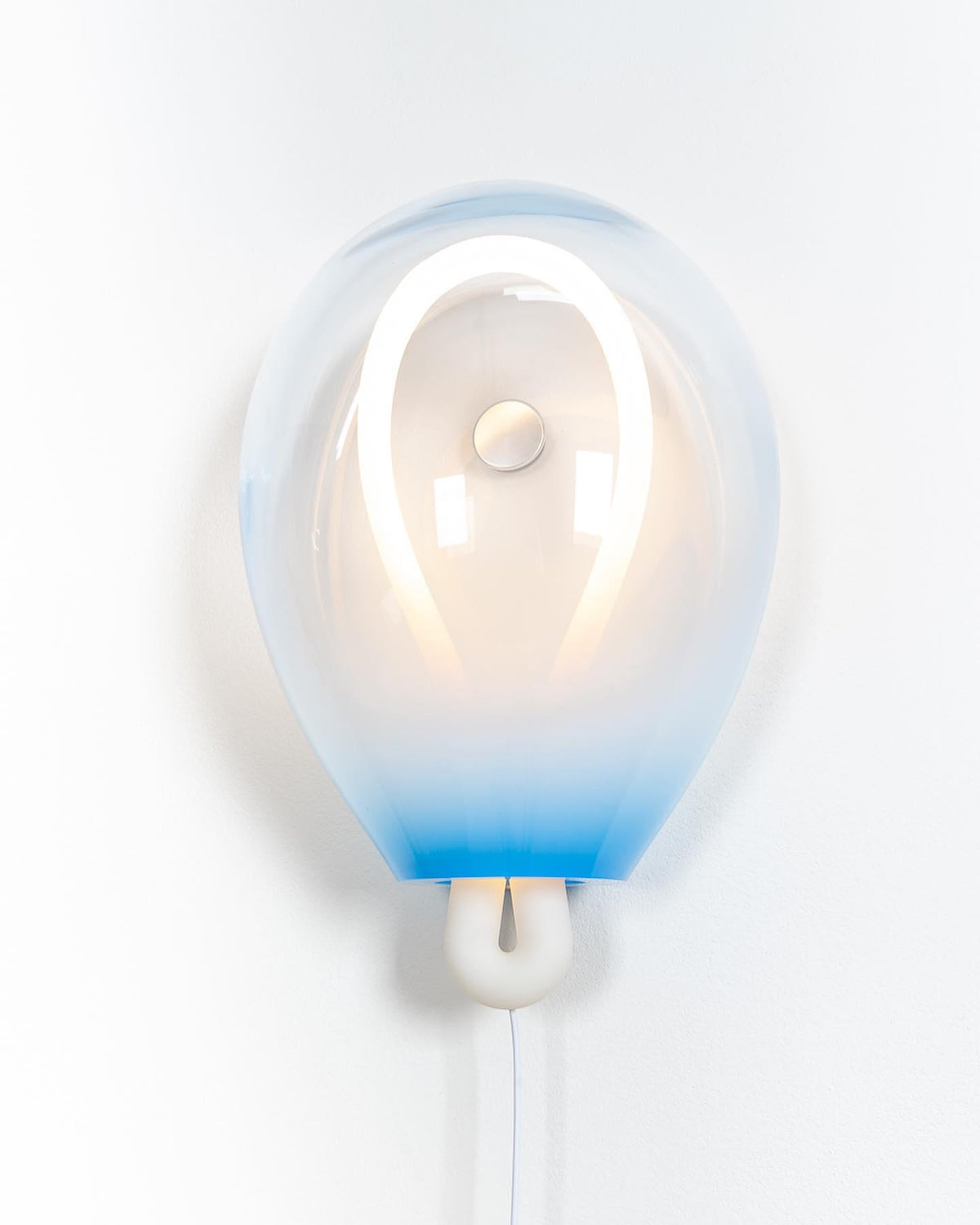 bulla-wall-light