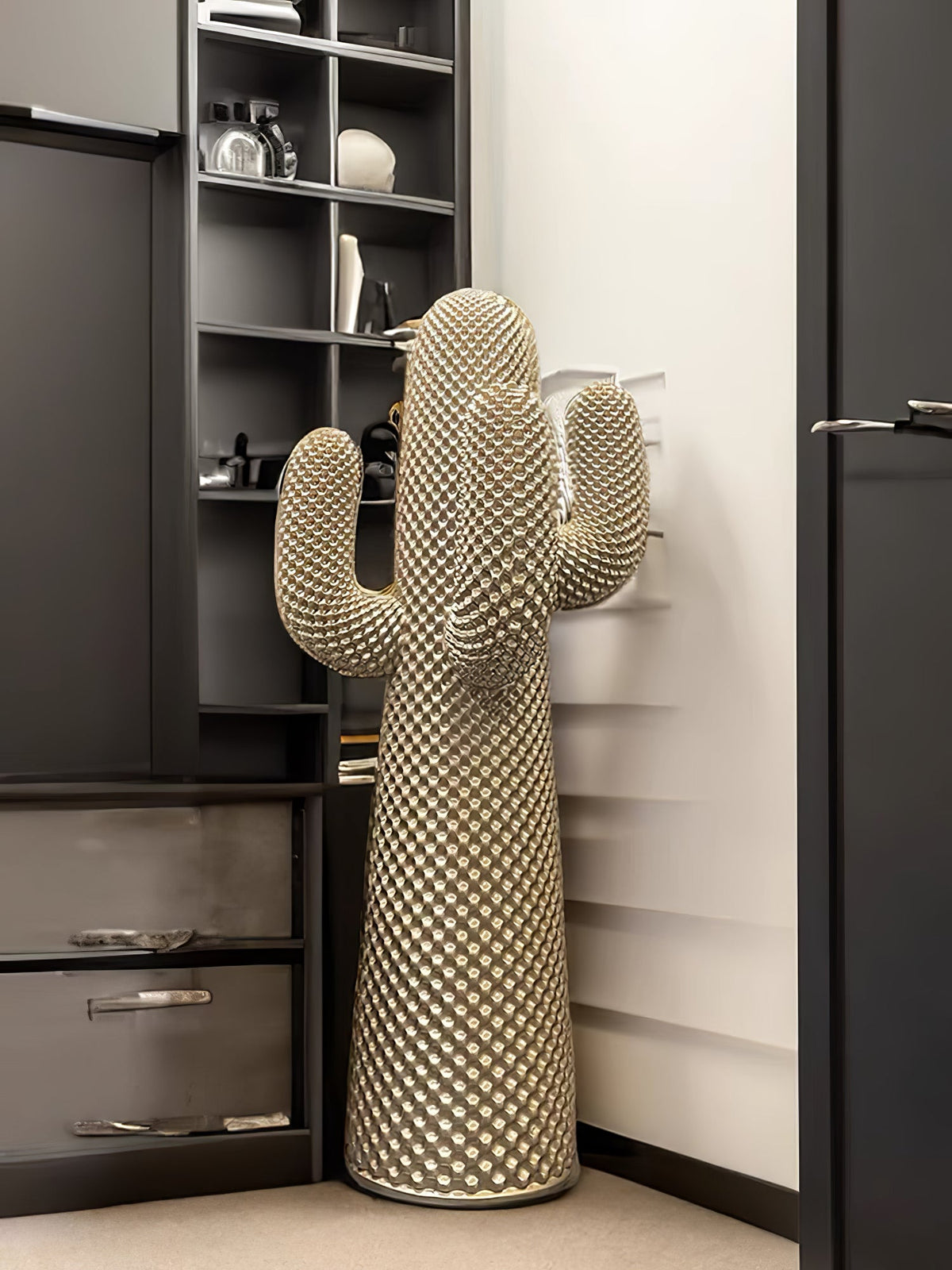 Mello Sculptural Cactus Coat Rack – Modern Entryway Sculpture