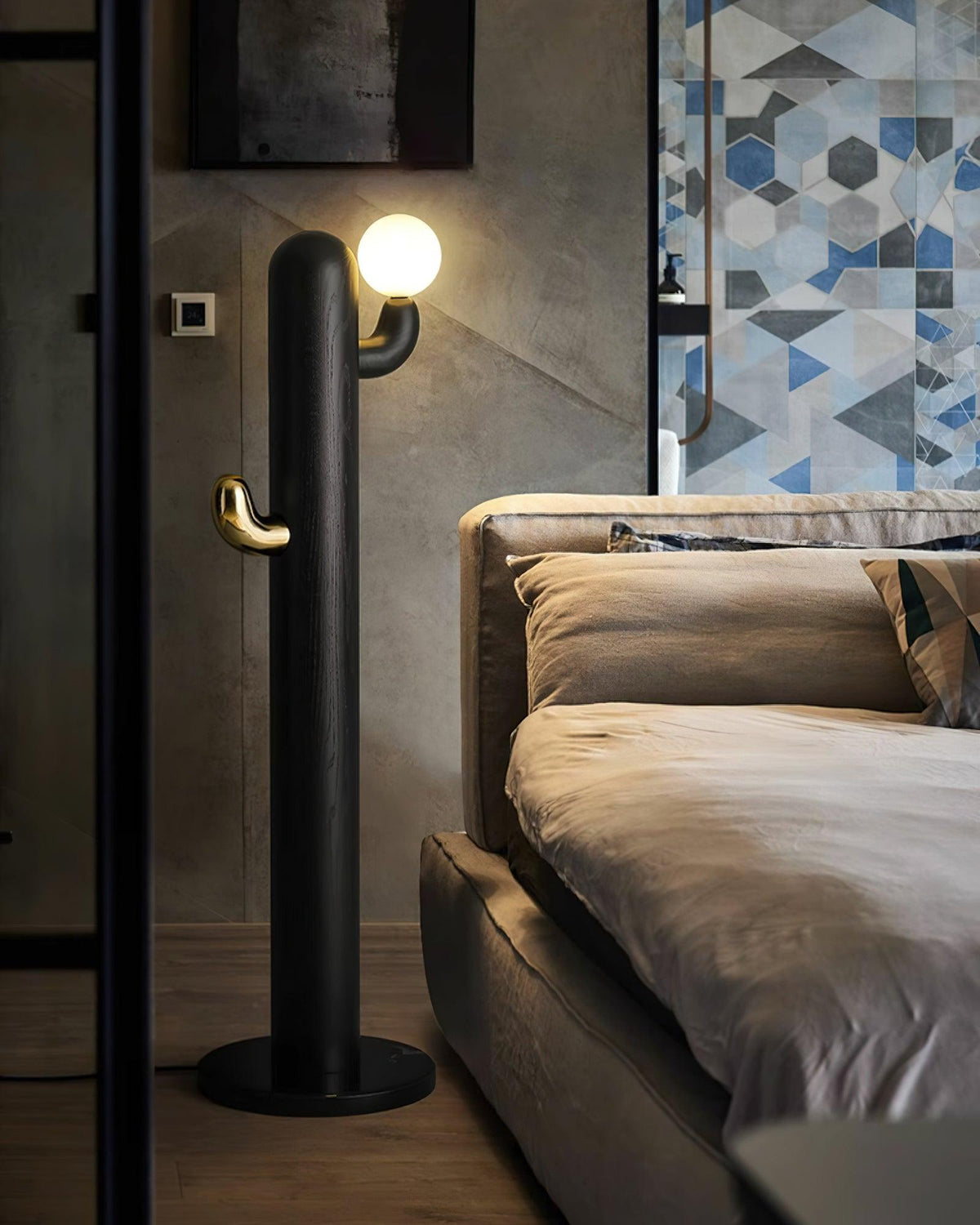 cactus-wood-floor-lamp