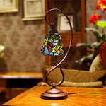 cal-lighting-cotulla-tiffany-table-lamp