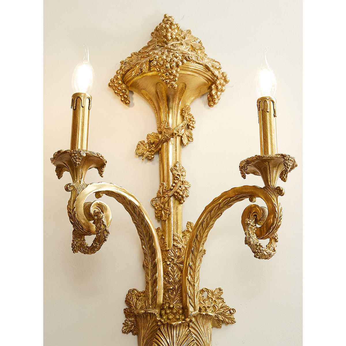 caldwell-brass-wall-lamp