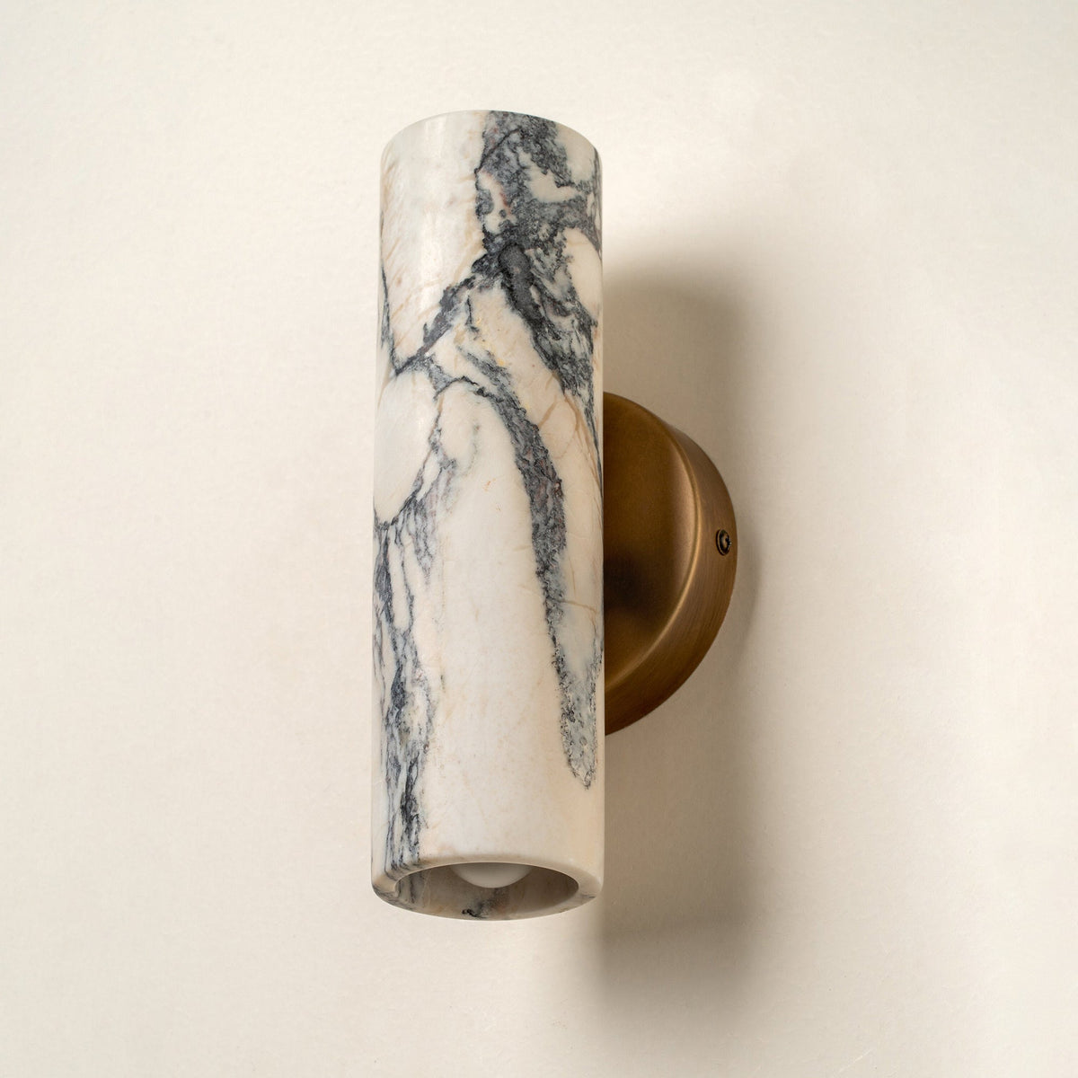 calla-wall-lamp