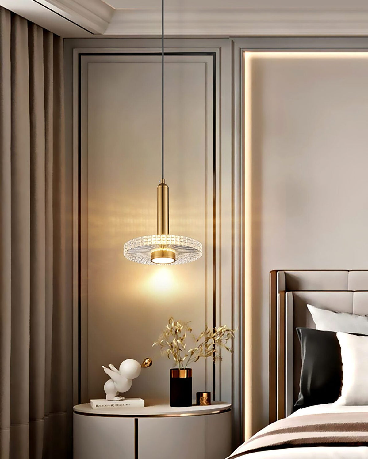 Calvin Pendant Light
