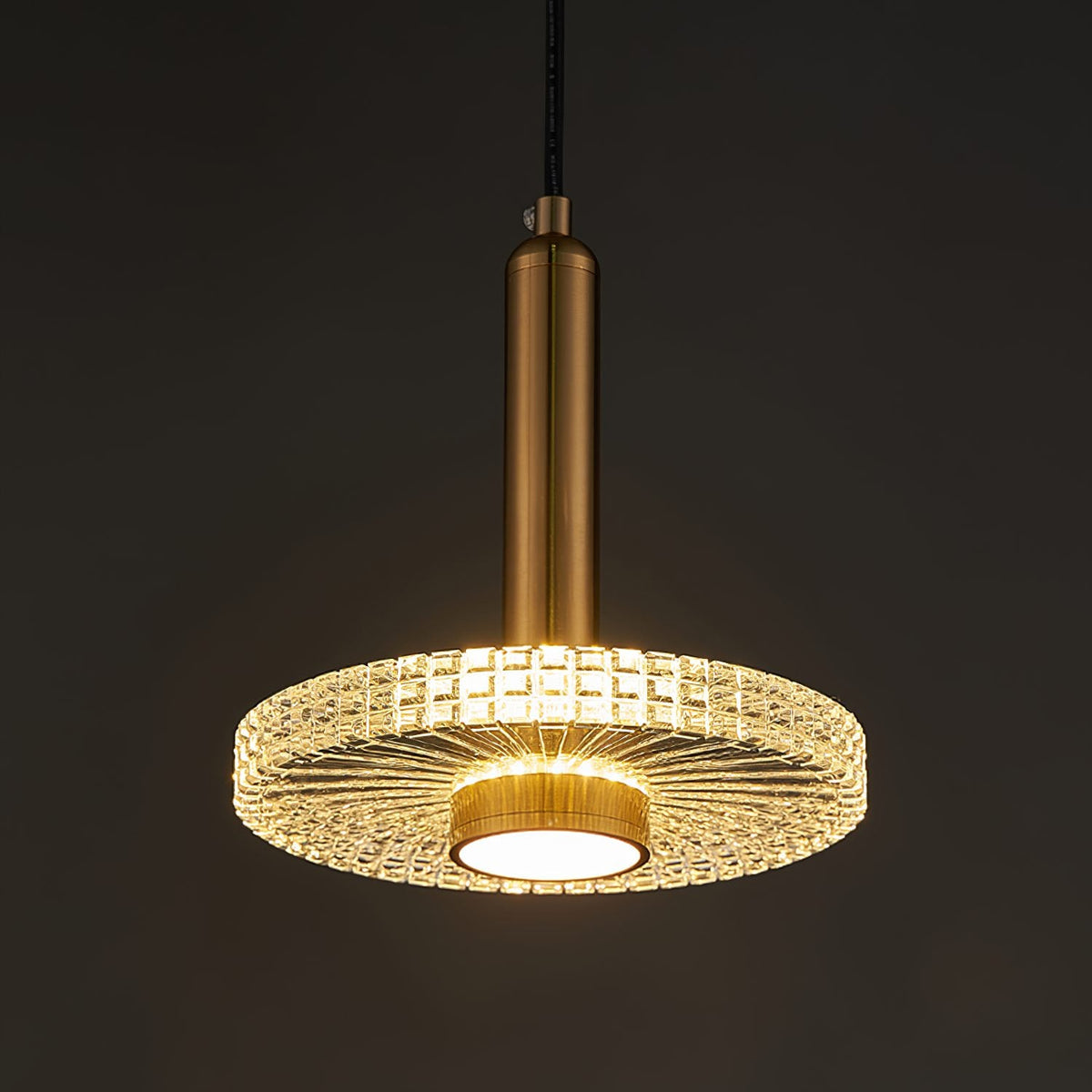 Calvin Pendant Light