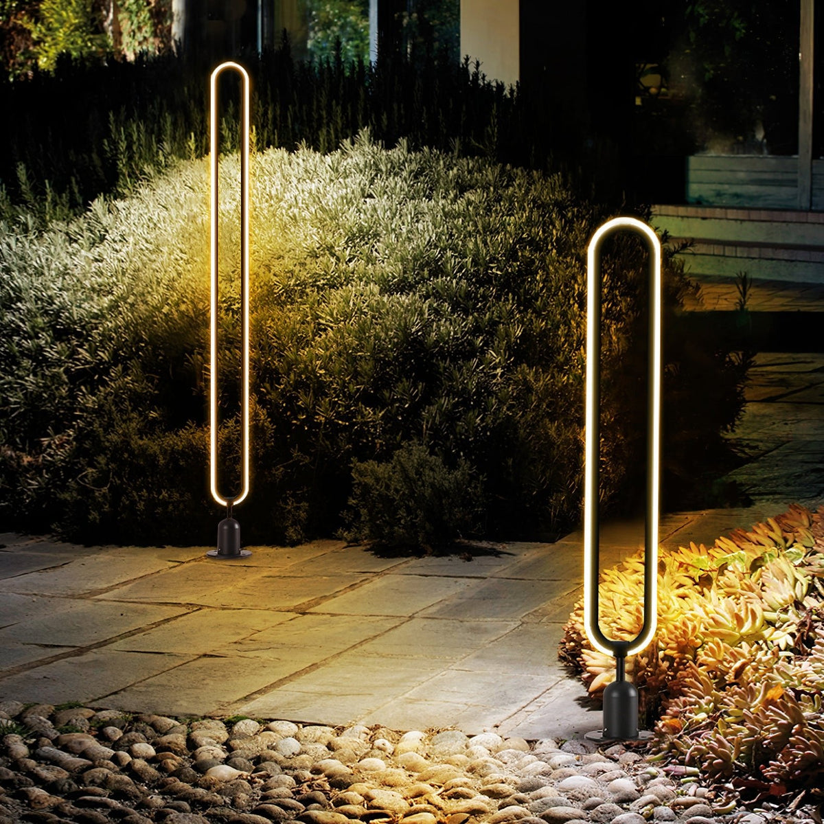 Camden Outdoor Garden Light – Modern LED Post Lamp for Lawns & Pathways