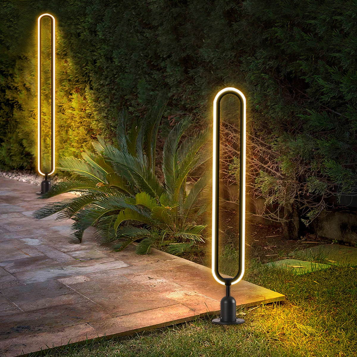 Camden Outdoor Garden Light – Modern LED Post Lamp for Lawns & Pathways