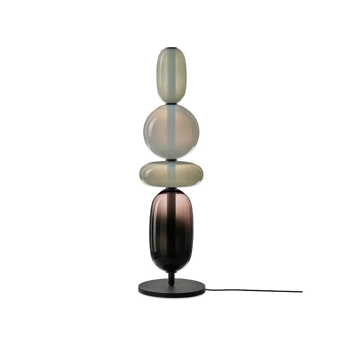 stained-glass-table-lamp