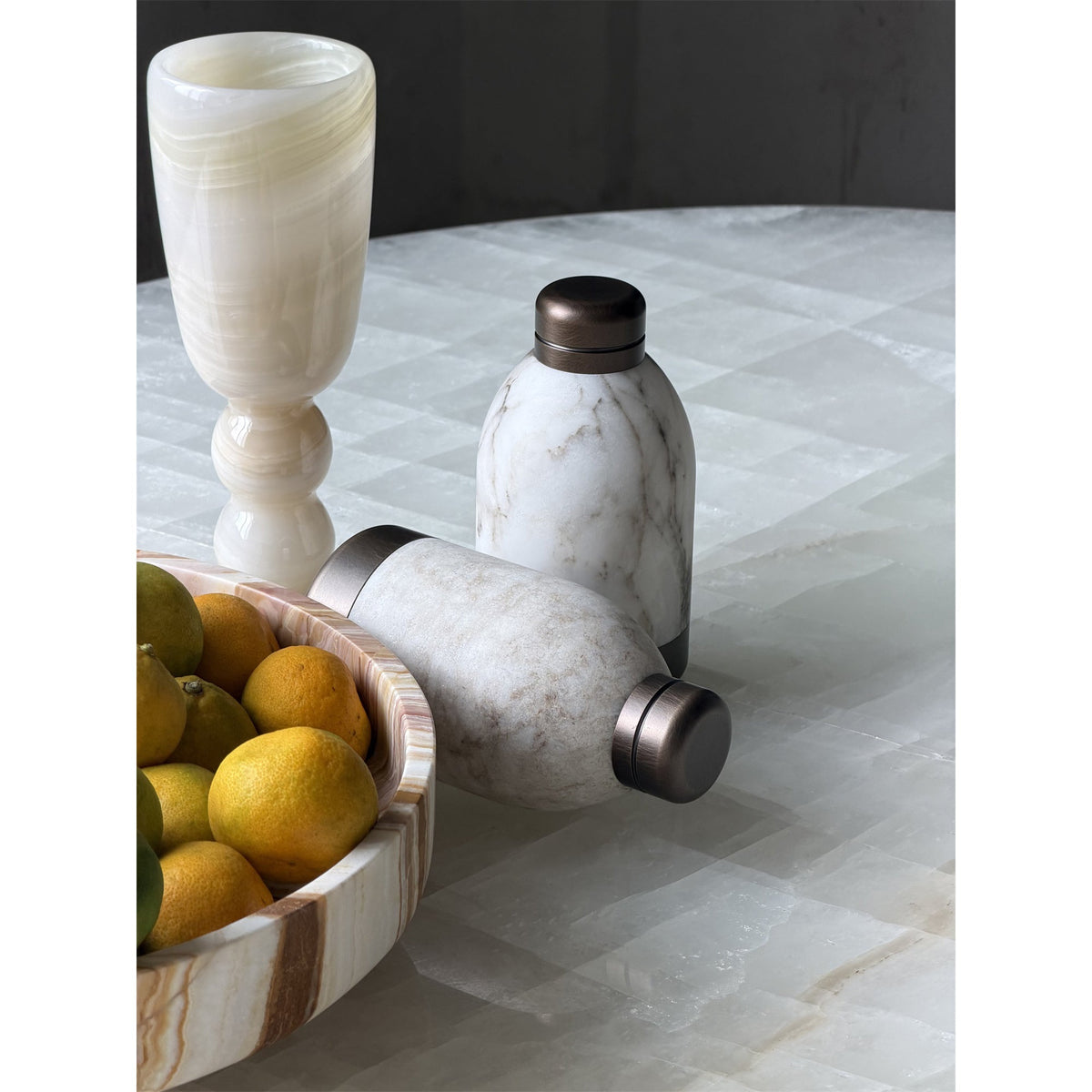 capsule-marble-table-lamp-built-in-battery