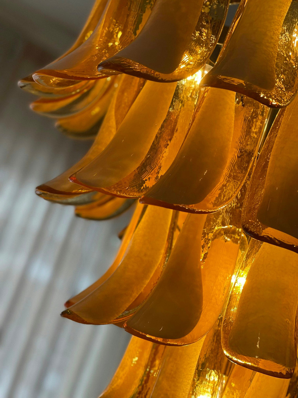 caramello-petal-chandelier
