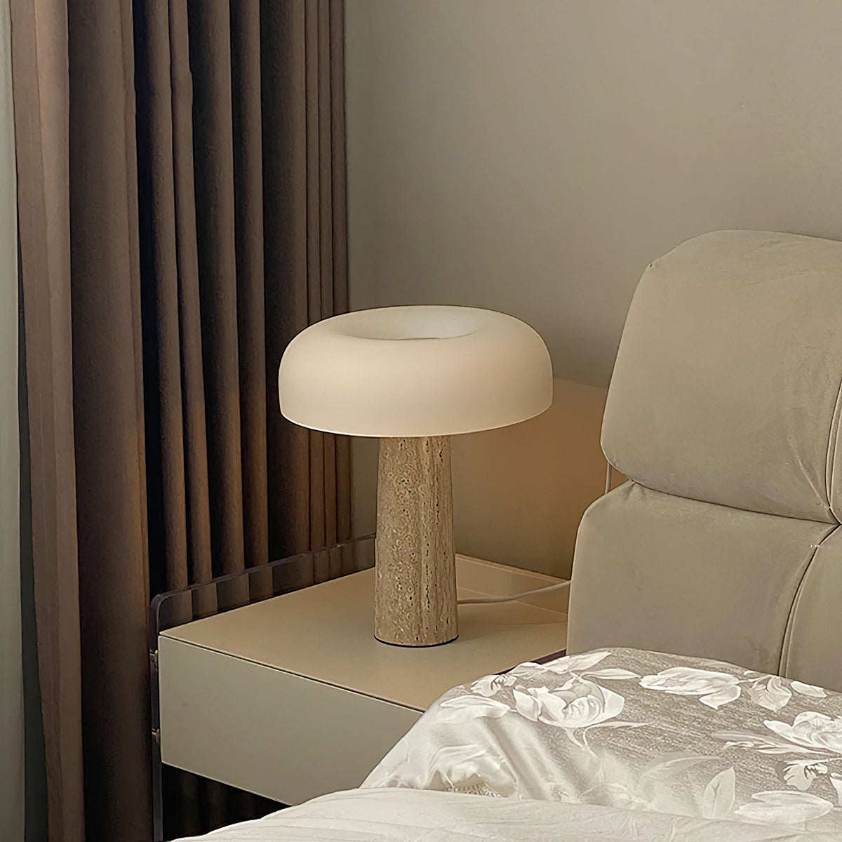 carla-table-lamp