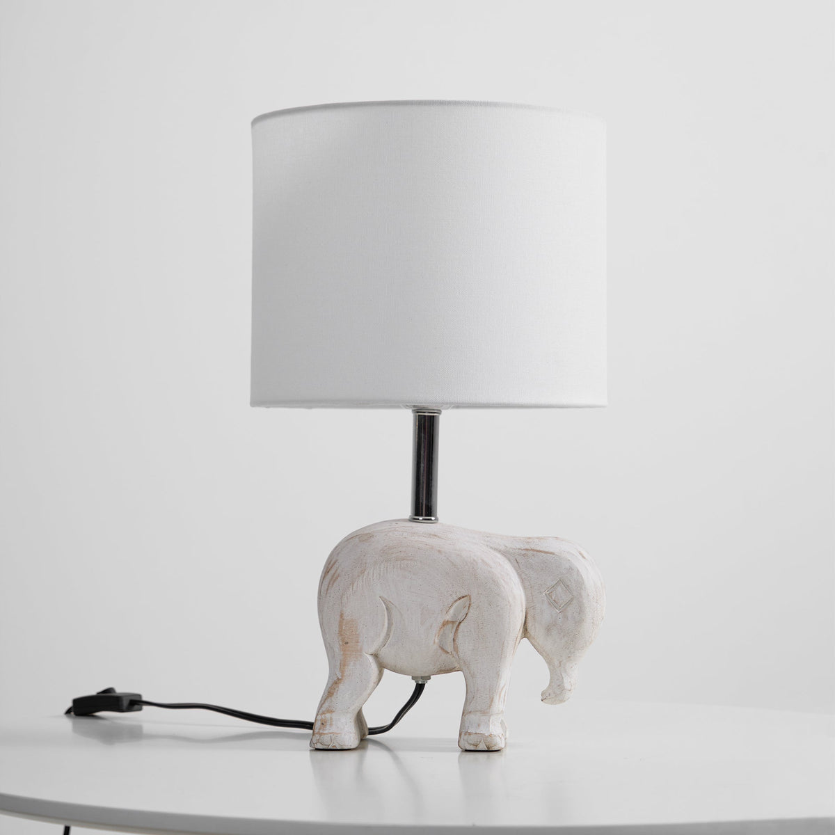 carved-wood-animal-table-lamp