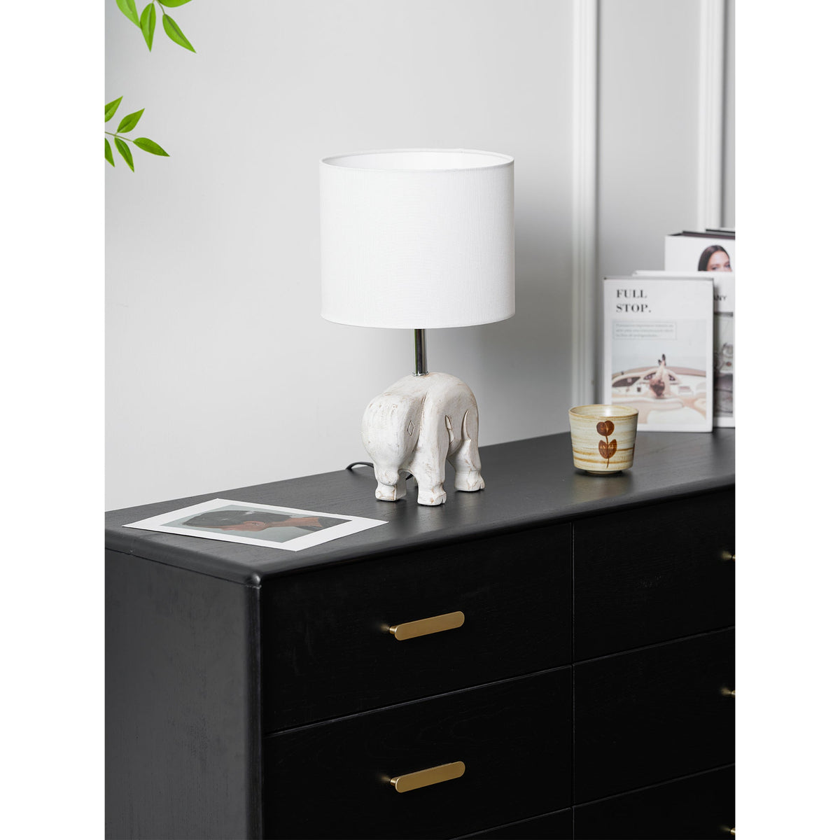 carved-wood-animal-table-lamp