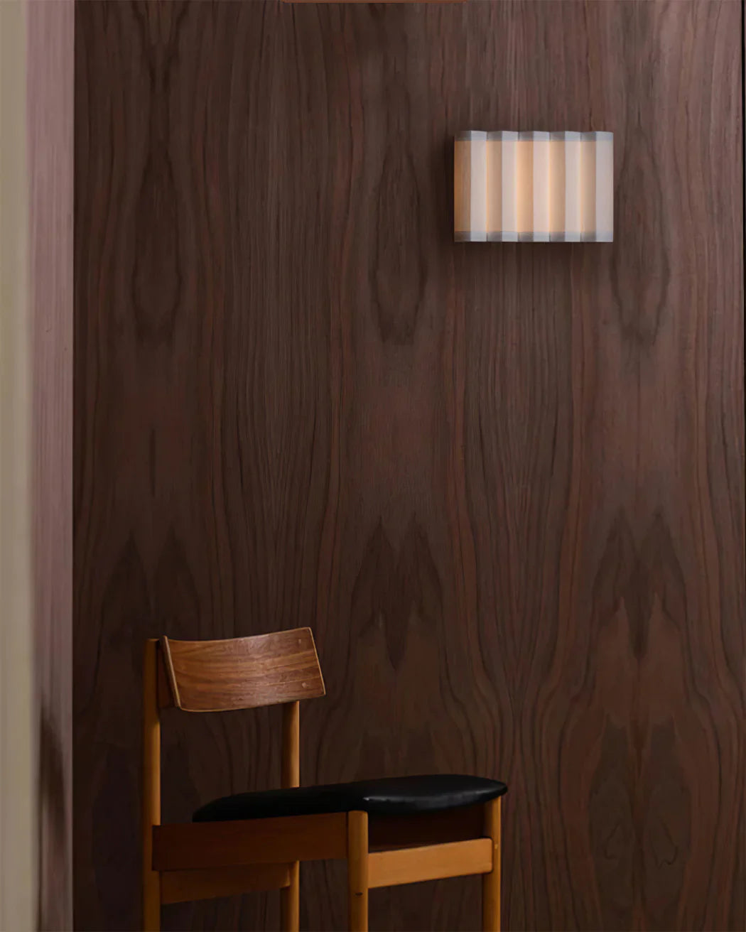 cascade-wall-lamp