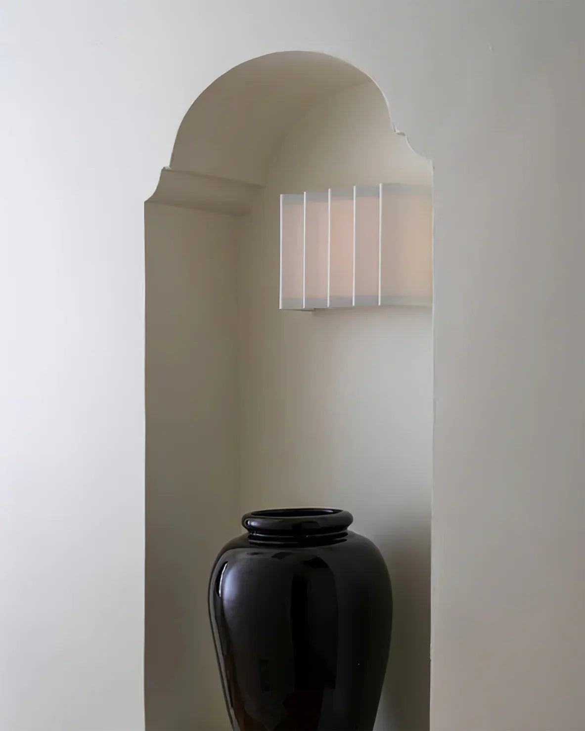 cascade-wall-lamp