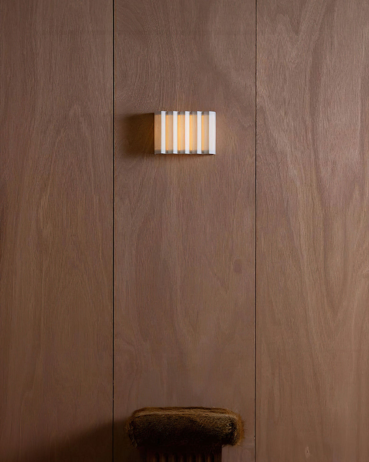 cascade-wall-lamp