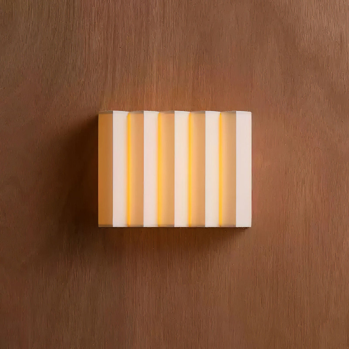 cascade-wall-lamp