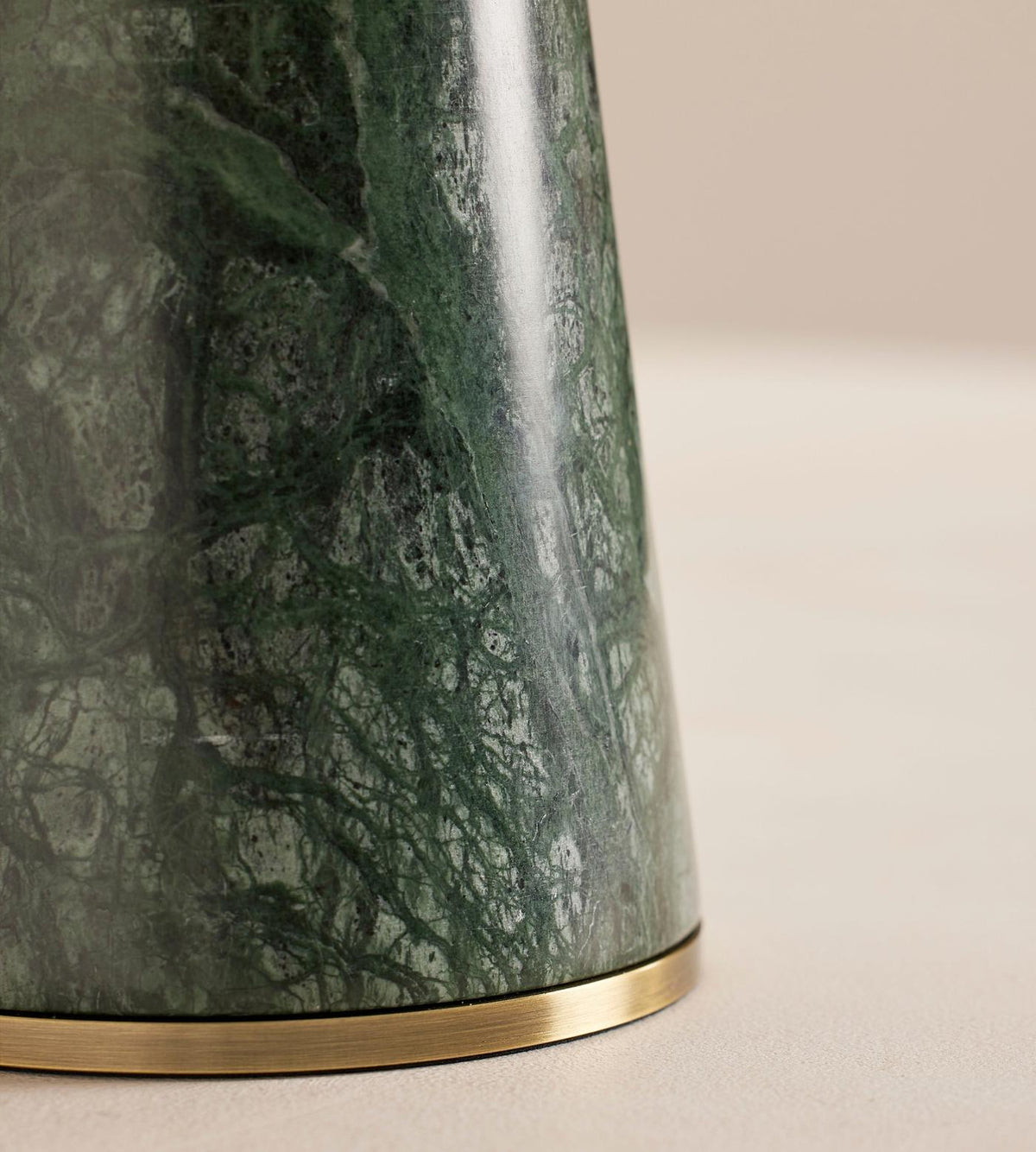 cassie-table-lamp