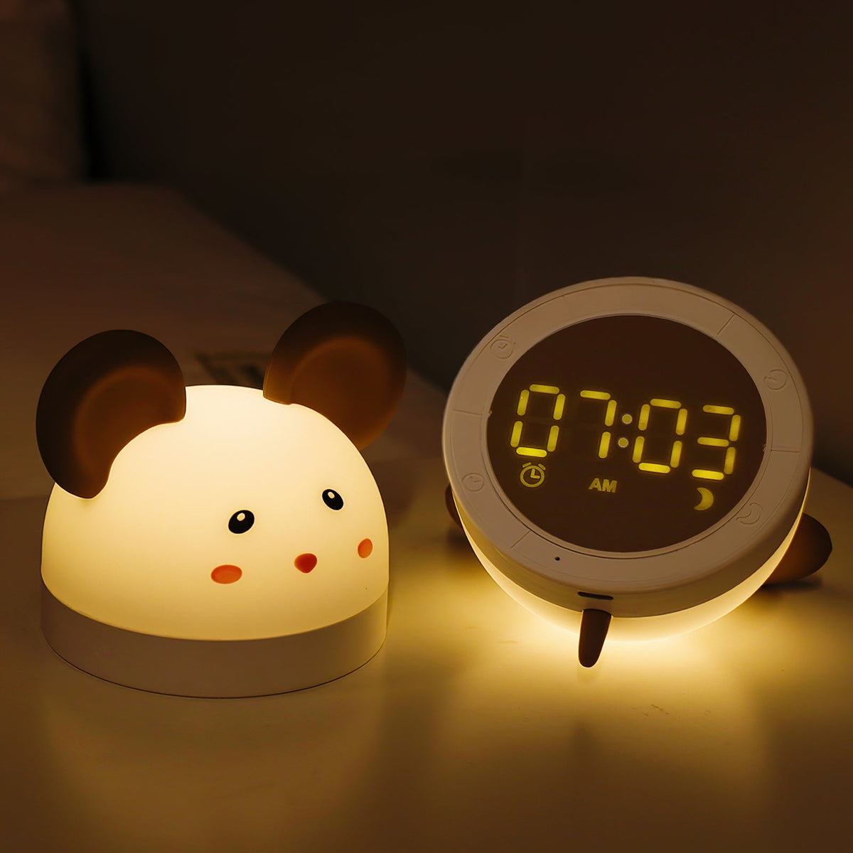 cat-mouse-clock-night-light