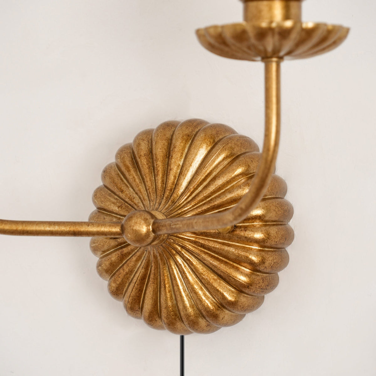 catina-plug-in-wall-lamp
