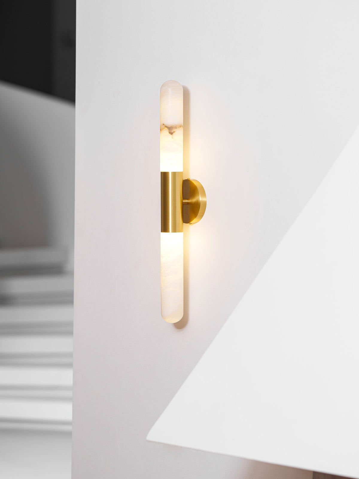 Cavoya Natural Alabaster Wall Sconce with Dual-Ended LED Glow