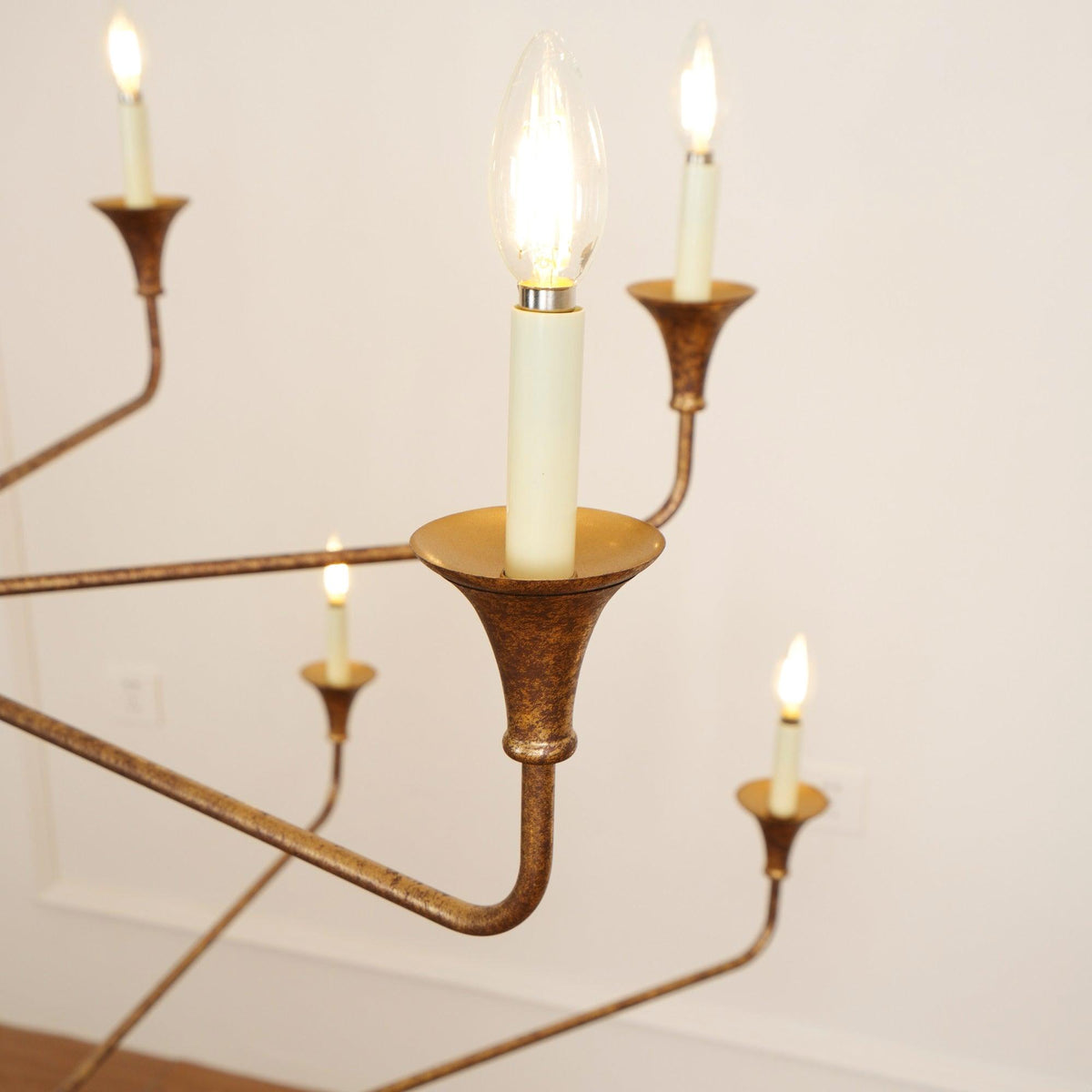 thousand-brass-chandelier