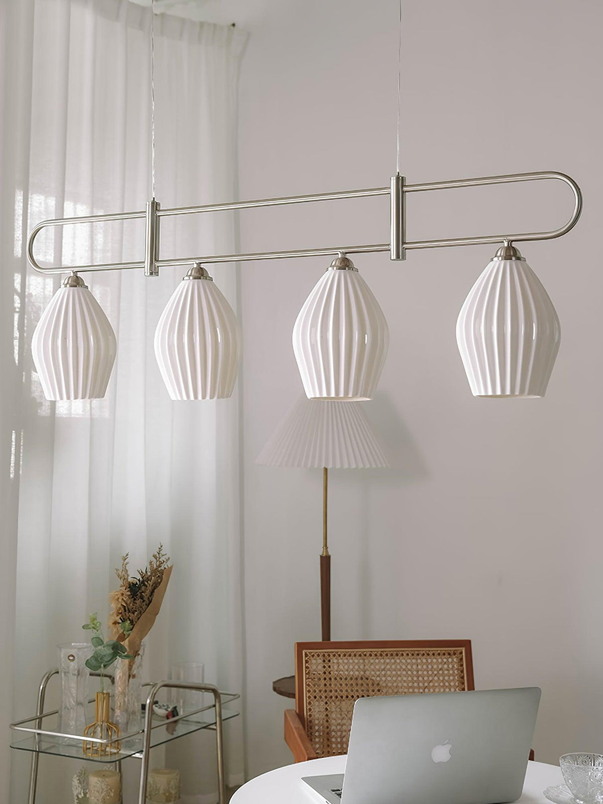 ceramic-ribbed-pendnat-light