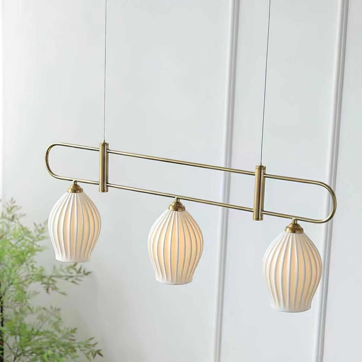 ceramic-ribbed-pendnat-light