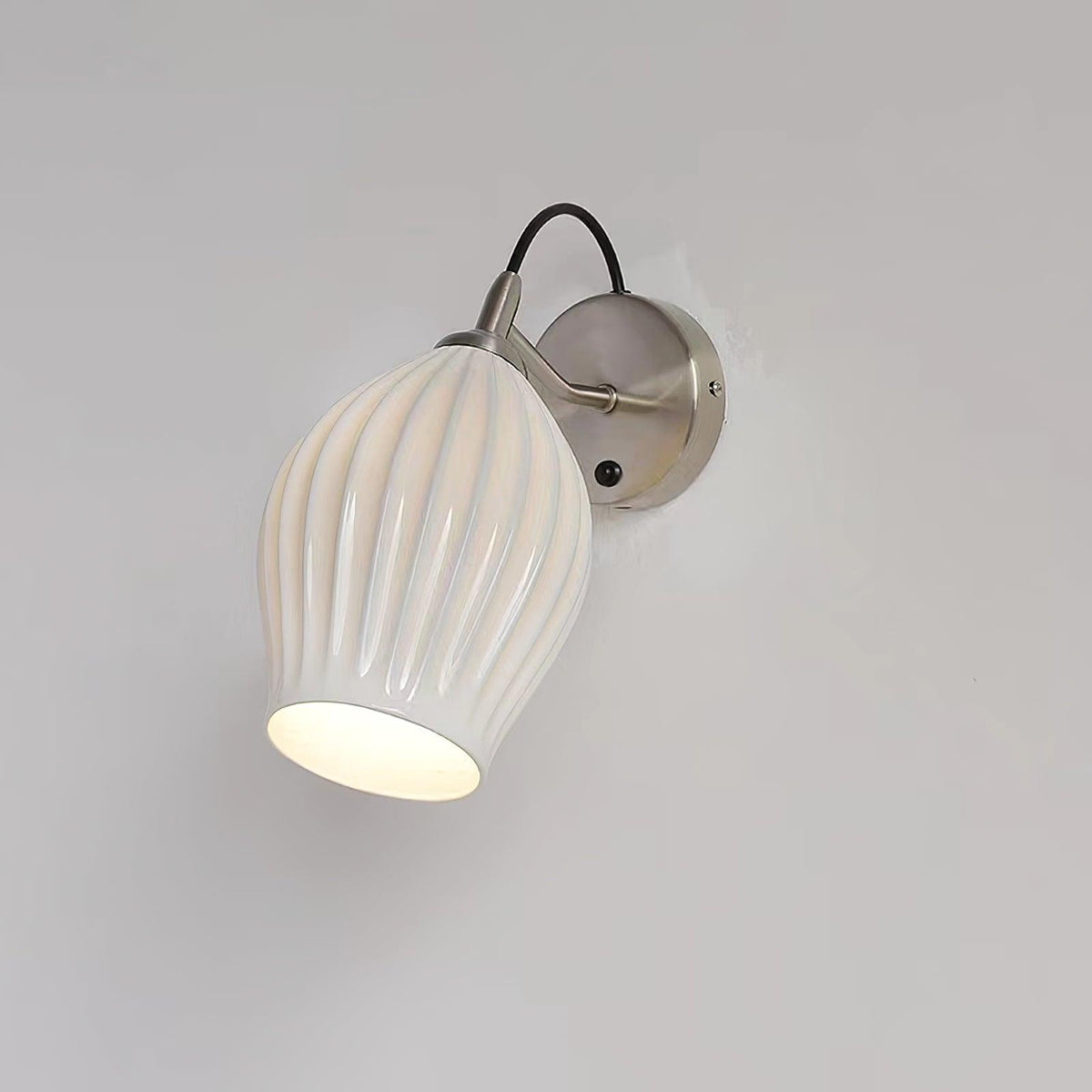 ceramic-ribbed-wall-light