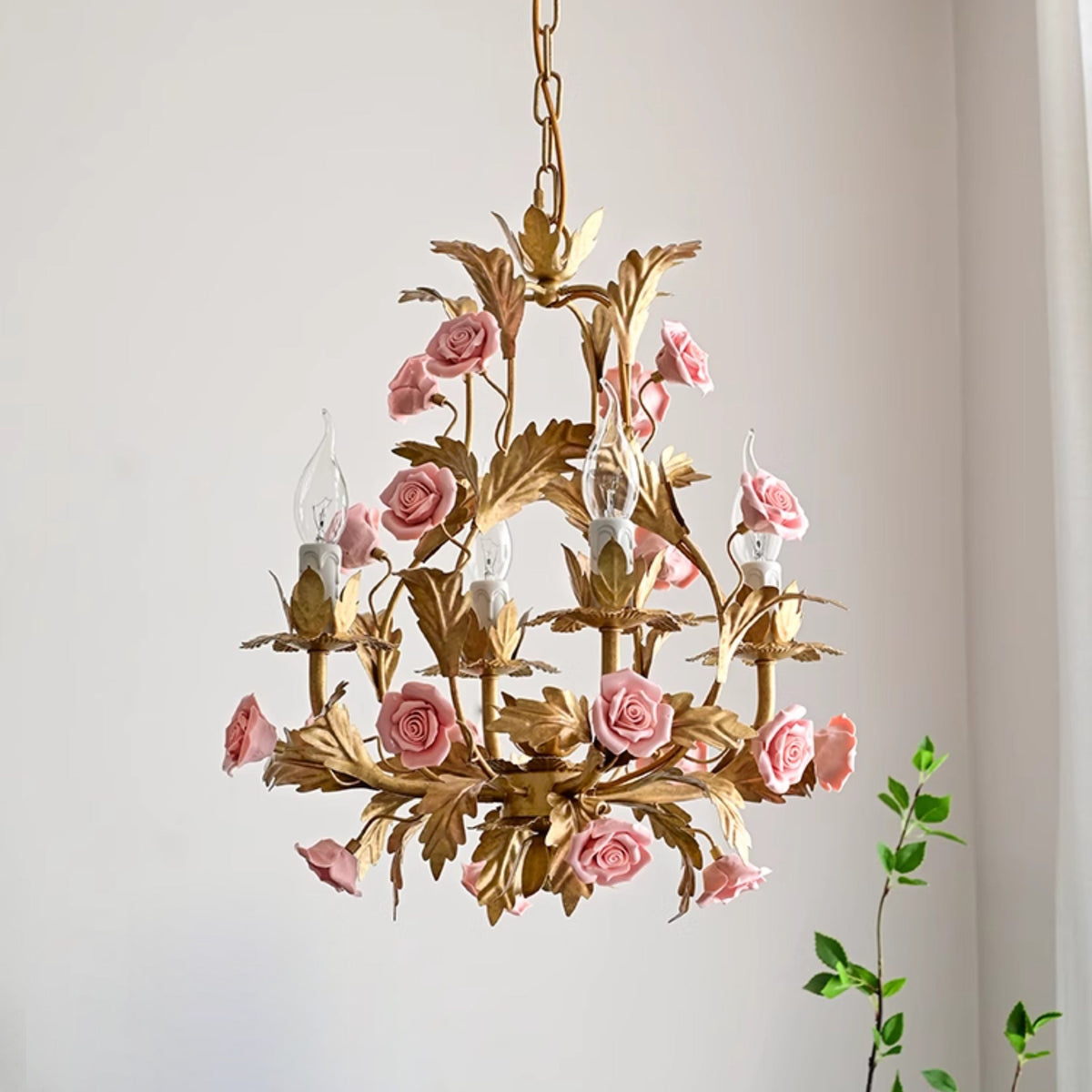 ceramic-rose-chandelier