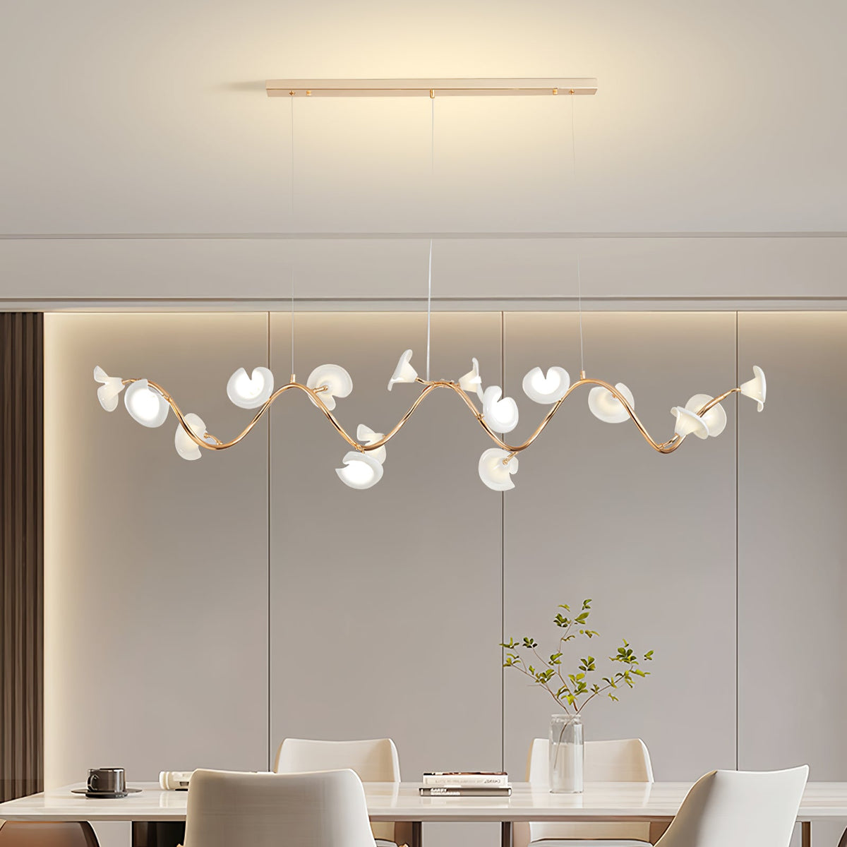 Cerisium Blossom Chandelier – Sculptural Ceramic & Iron Pendant Light