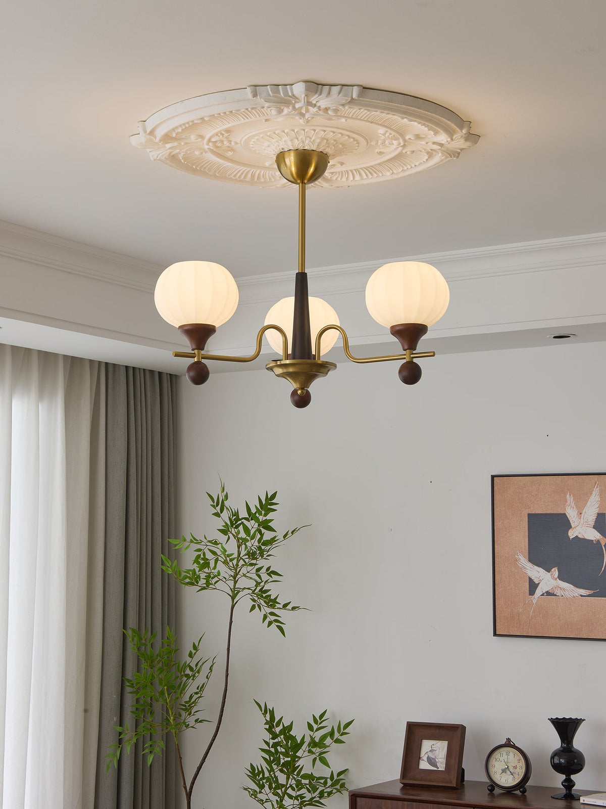 Ceylian Modern Wood and Glass Chandelier with Brass Accents for Dining Room and Foyer