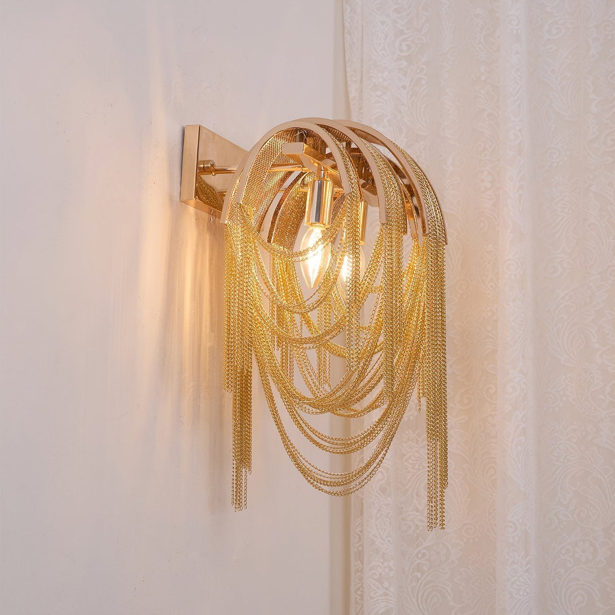 Elara Tassel Wall Lamp