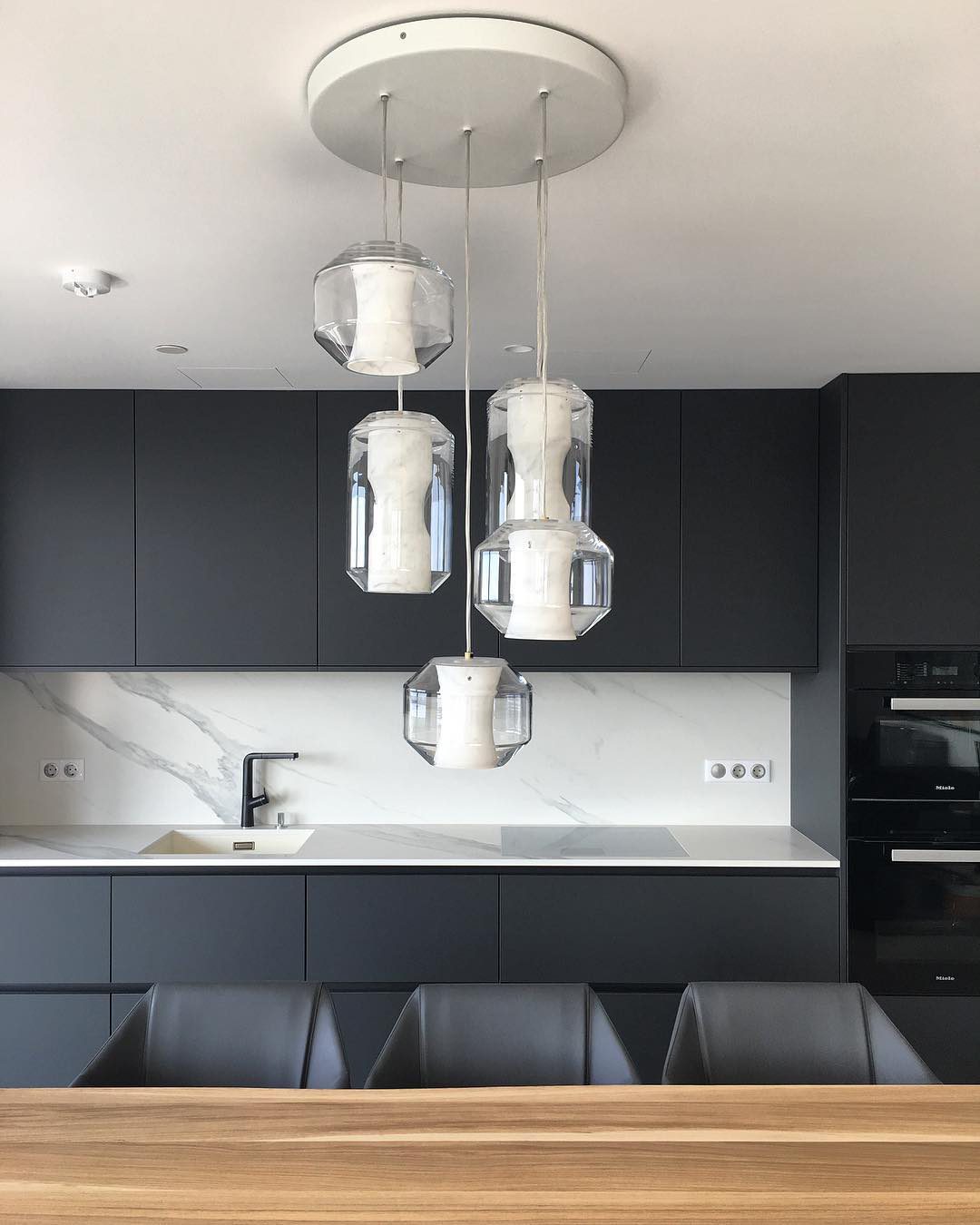 Chamber Suspension Light