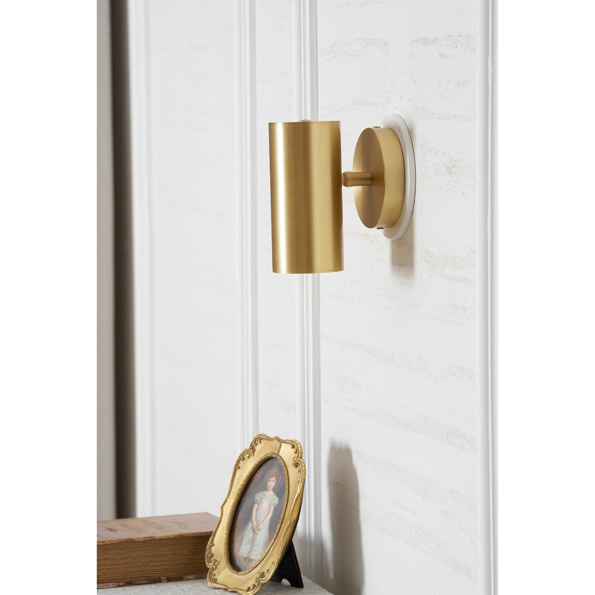 champeaux-sconce