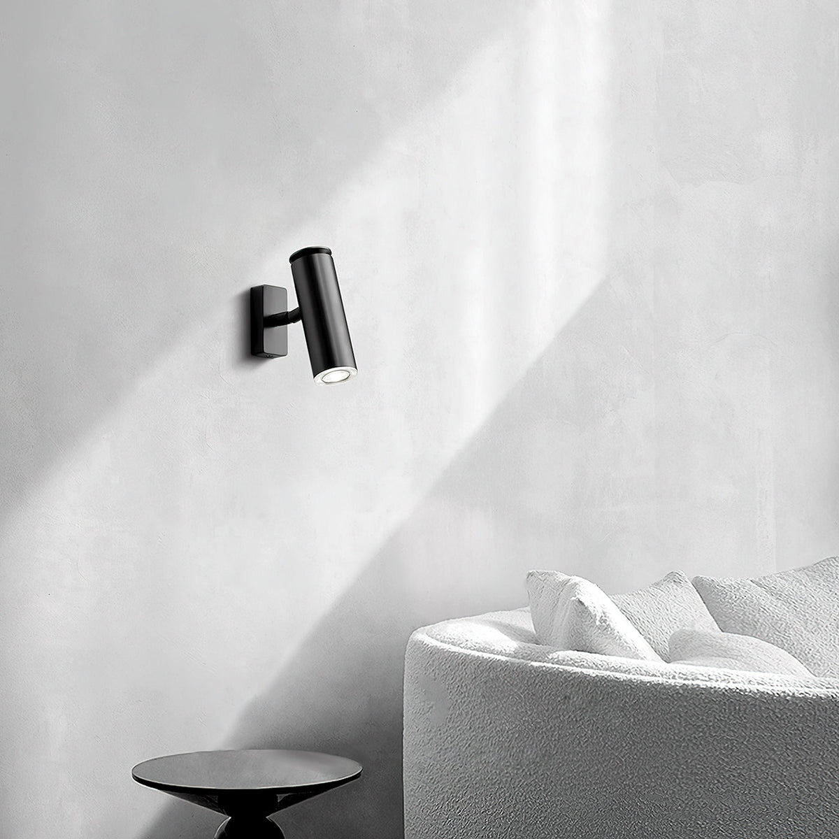 champeaux-wall-lamp