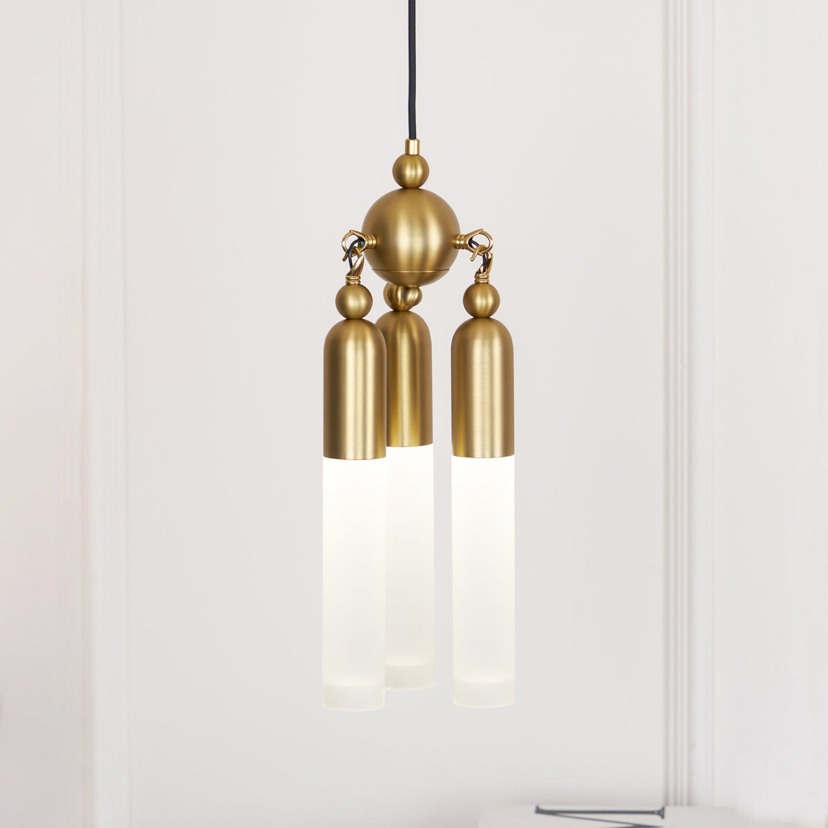 chrishell-pendant-lamp