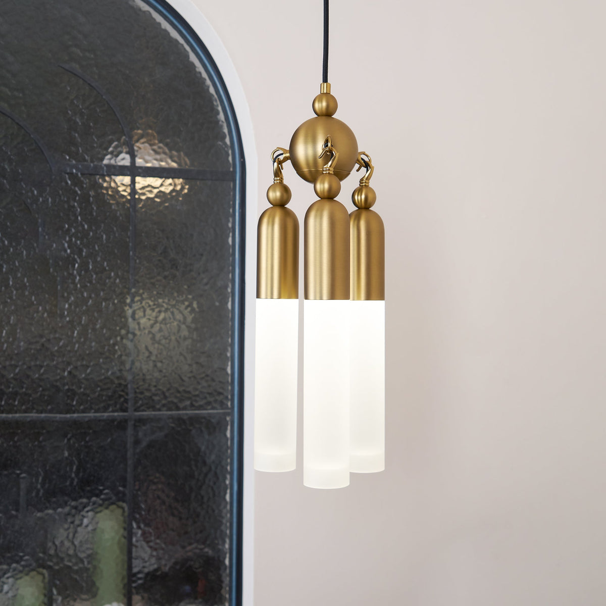 chrishell-pendant-lamp