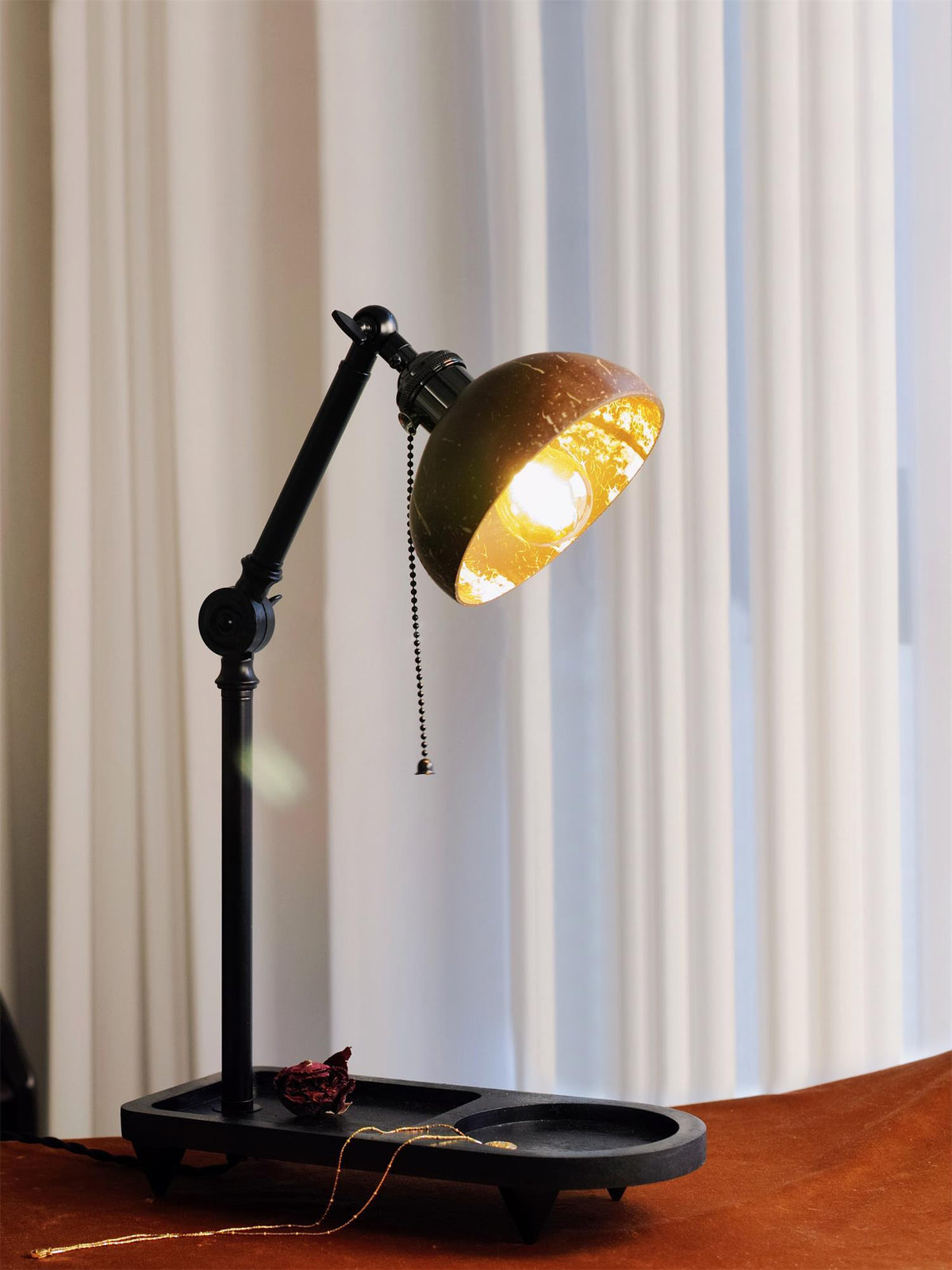 christian-dell-table-lamp