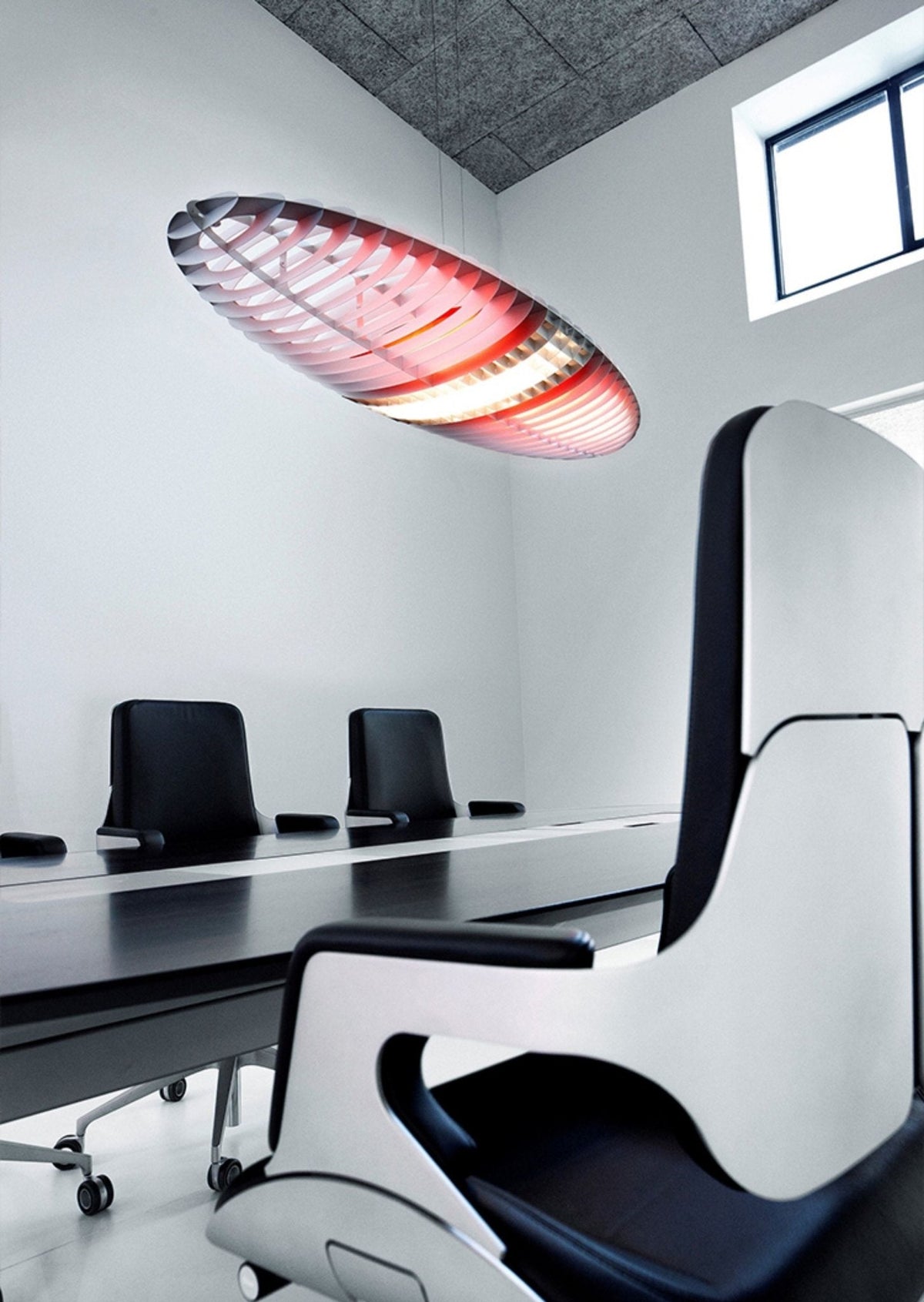 Chroma Glide Suspension Lamp – Modern Multi-Pendant Light for Contemporary Interiors