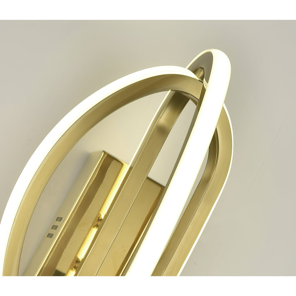 Circa Led Wall Lamp