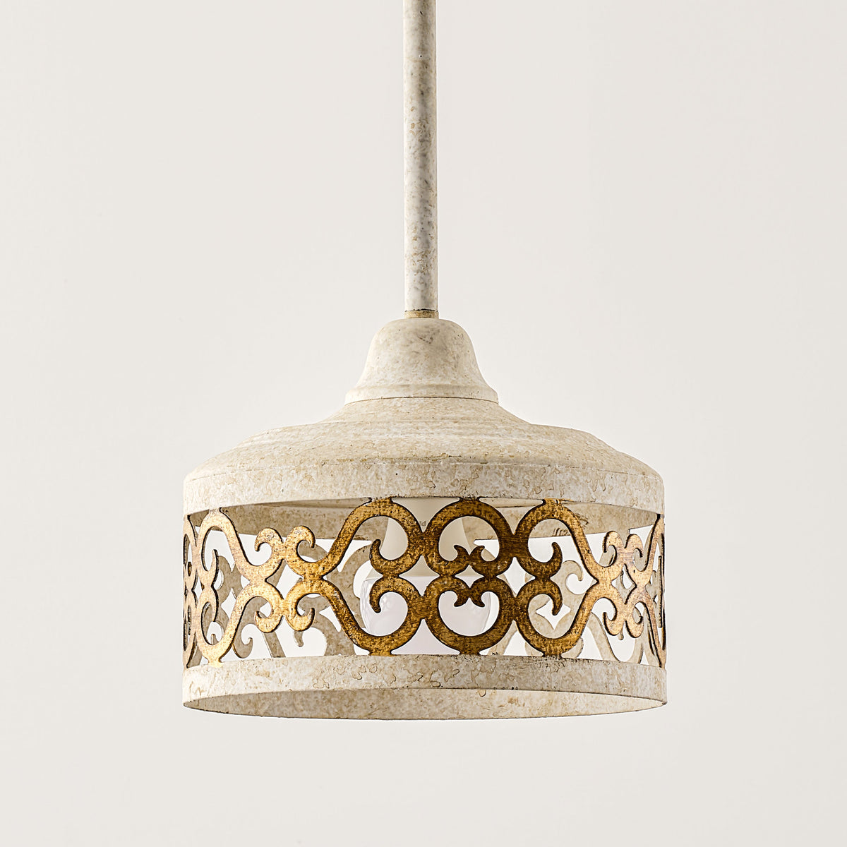 claudette-pendant-lamp