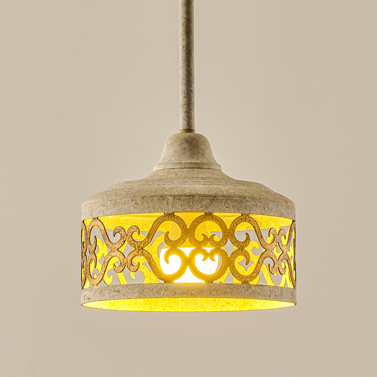 claudette-pendant-lamp