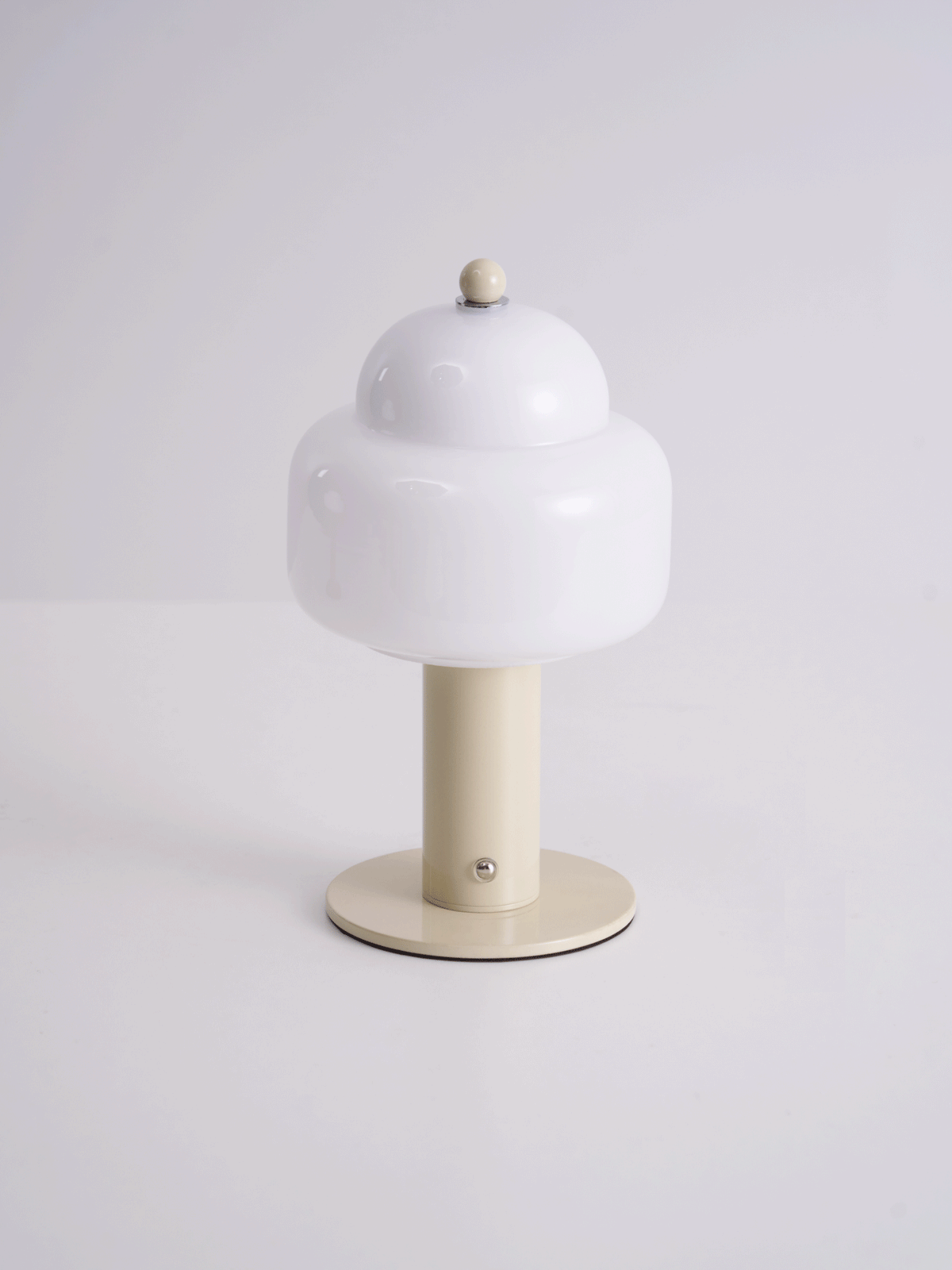 Cloud Dome Table Lamp – Sculptural LED Nightstand Light in Glass & Metal
