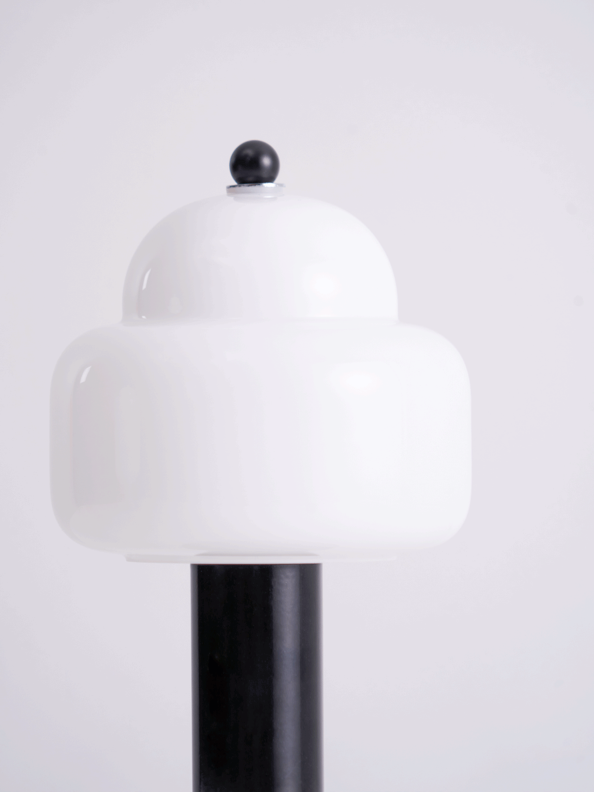 Cloud Dome Table Lamp – Sculptural LED Nightstand Light in Glass & Metal