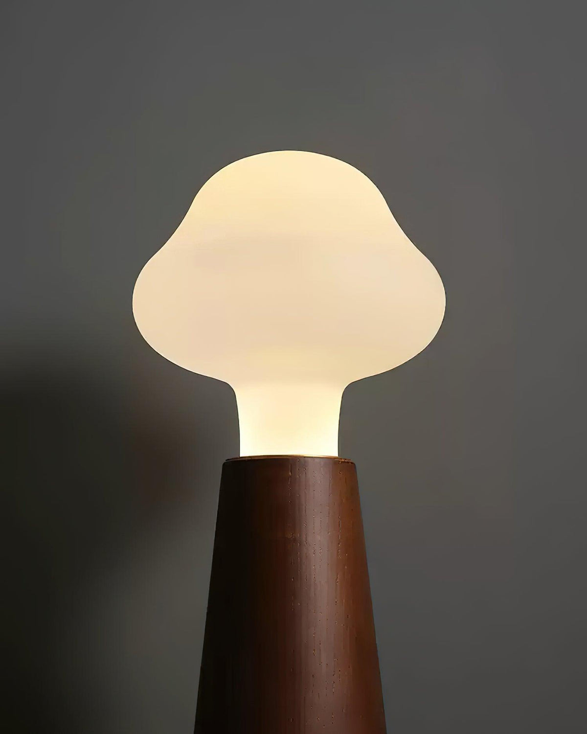 cloudlet-table-lamp