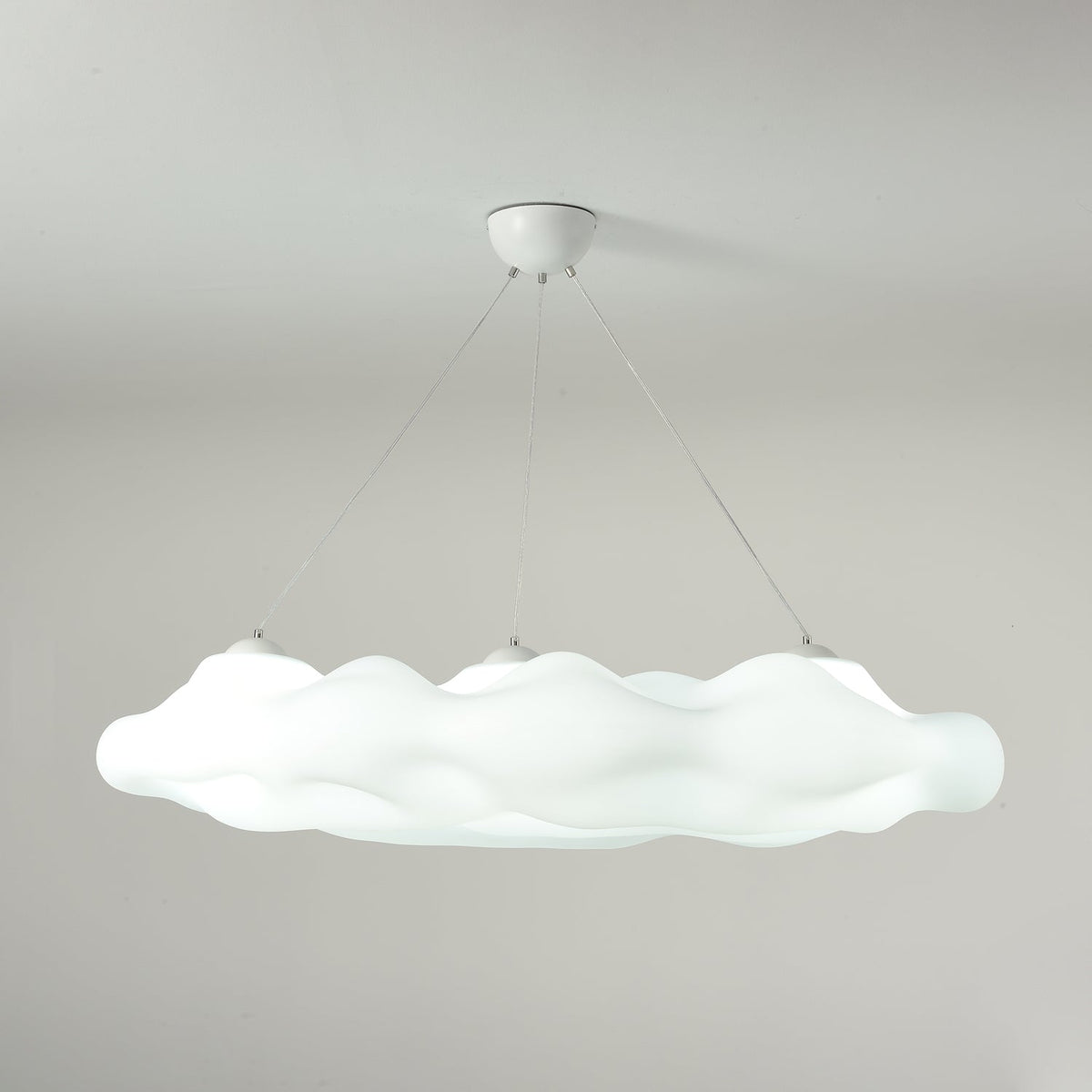 Cloudys Sculptural Pendant Light in White for Modern Interiors