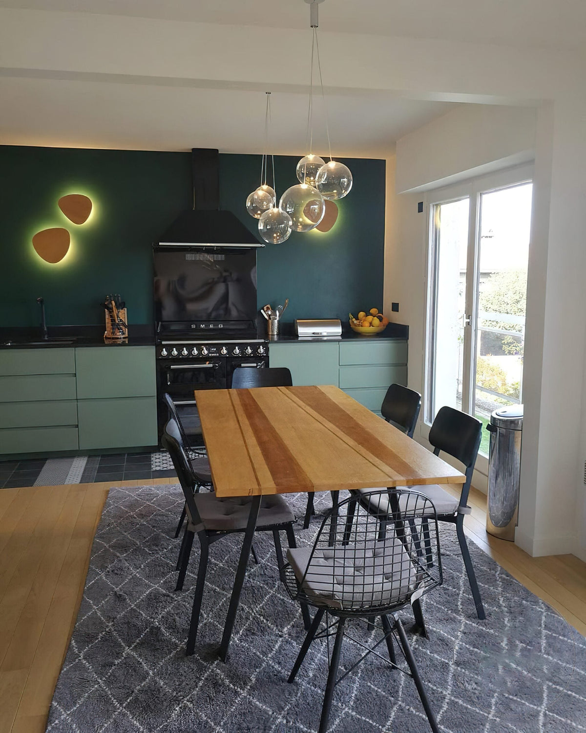Cluster Bubble Pendant Light