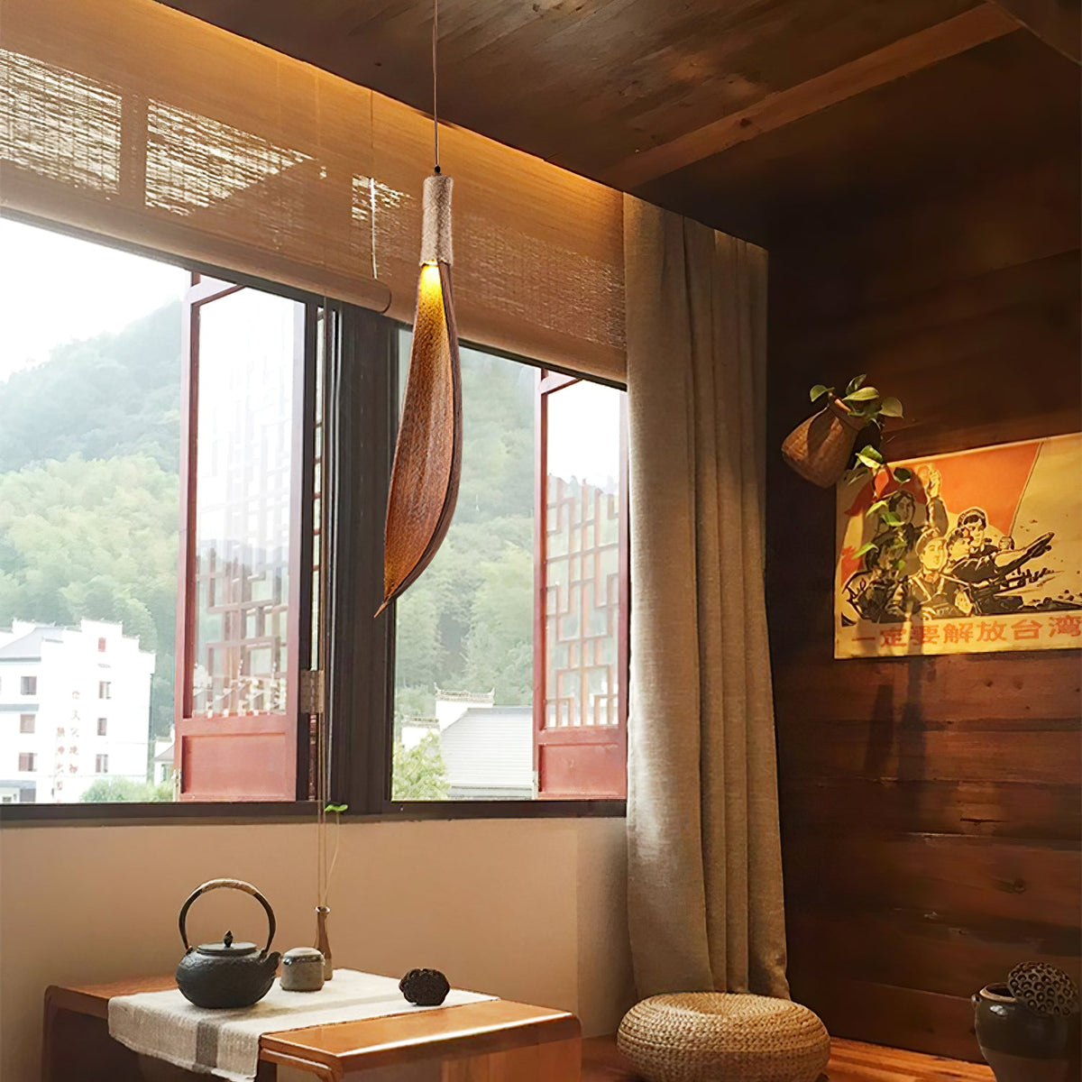 Cocoa Leaf Pendant Light – Natural Organic Hanging Lamp for Boho Interiors