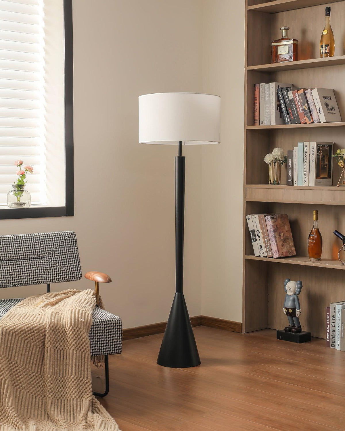 colton-floor-lamp