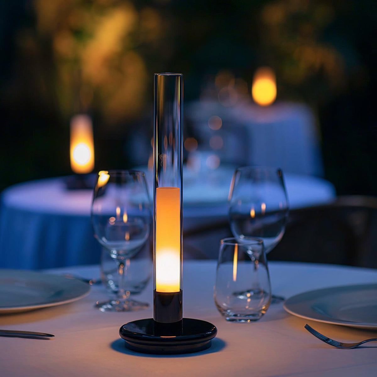 Column Built In Battery Table Lamp